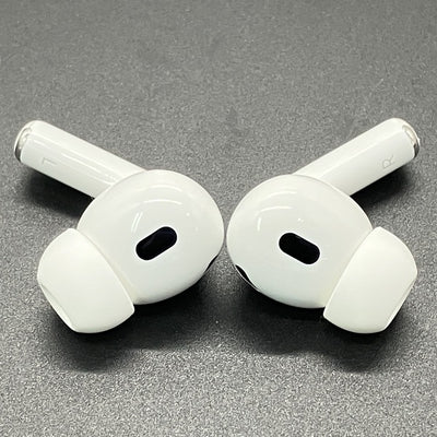 【中古】MagSafe充電ケース(USB-C)付きAirPods Pro(第2世代) MTJV3JA【日本橋】