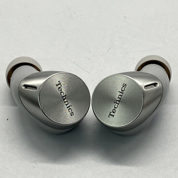 Technics EAH-AZ60 完全ワイヤレスイヤフォン(シルバー)中古 Technics 【中古】EAH-AZ60 シルバー 【EAH-AZ60W-S】【秋葉原