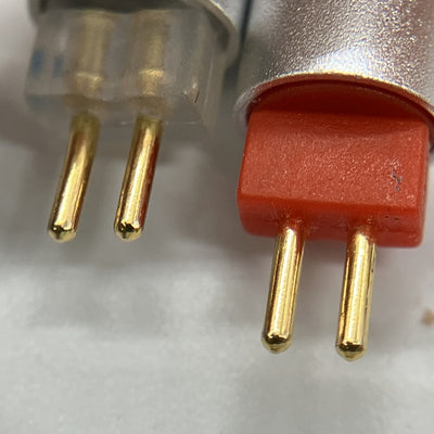 【中古】C8 (3.5mm - 2Pin)【秋葉原】
