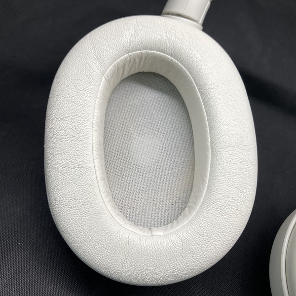 【中古】ULT WEAR オフホワイト 【WH-ULT900N WC】【仙台】