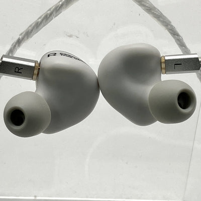 【中古】Cadenza 4【日本橋】
