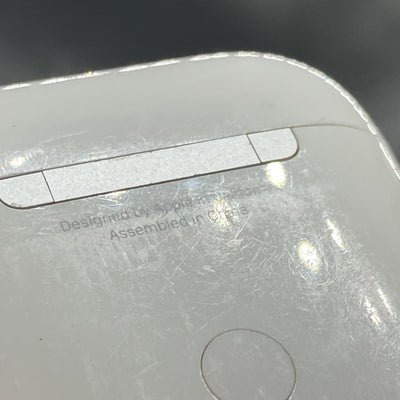 【中古】Wireless Charging Case for AirPods MR8U2J/A【秋葉原】