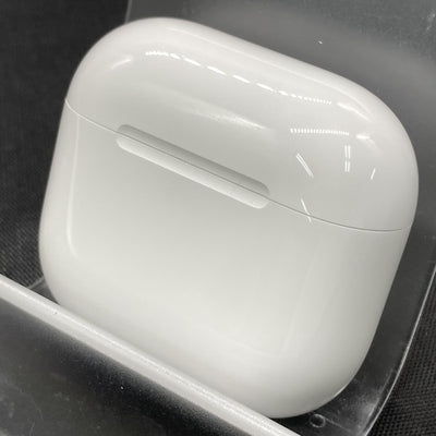 【中古】AirPods 4 MXP93J/A（アクティブノイズキャンセリング搭載）【名古屋】