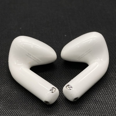 【中古】AirPods 4 MXP93J/A（アクティブノイズキャンセリング搭載）【名古屋】