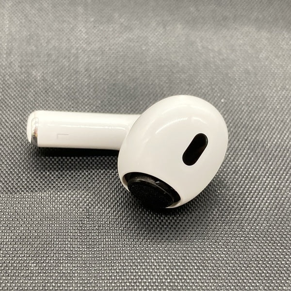 Apple AirPods Pro 第2世代 Lightning端子USED中古 Apple 【中古】AirPods Pro (第2世代) 充電ケース (Lightning