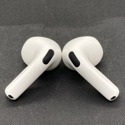 【中古】AirPods 4 MXP93J/A（アクティブノイズキャンセリング搭載）【名古屋】