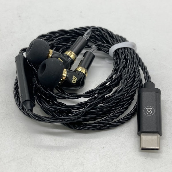 【中古】Axion Multiverse III First-Run Edition【秋葉原】