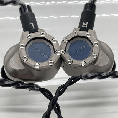 【中古】Typ821 【MDO-T821-TI】【秋葉原】