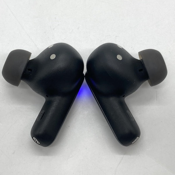 【中古】LIVE BEAM 3 ブラック【JBLLIVEBEAM3BLK】【秋葉原】