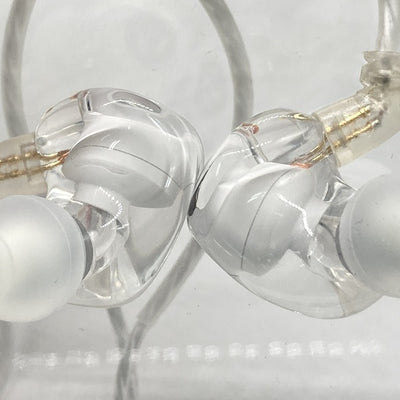 【中古】ACTIVO Q1 【IRV-ACTIVO-Q1】【秋葉原】