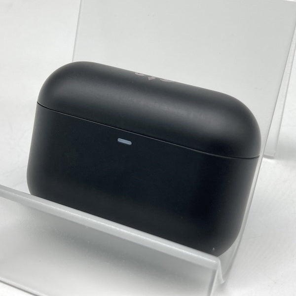 ZE500 for ASMR Patra Black ワイヤレス イヤホン NEWS_240905_Patra-3_listening.