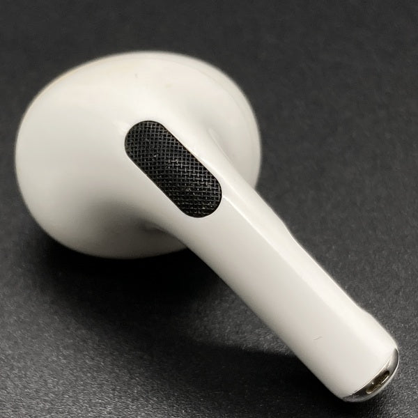 【中古】AirPods Pro （R側）【秋葉原】