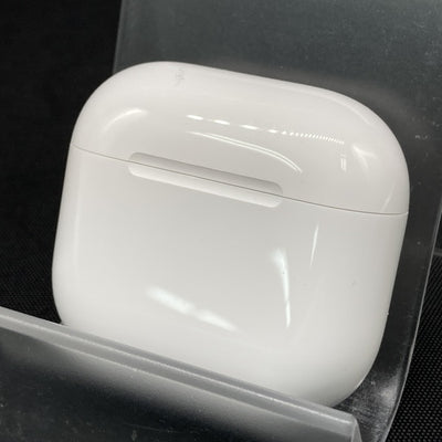 【中古】AirPods 4 MXP93J/A（アクティブノイズキャンセリング搭載）【日本橋】