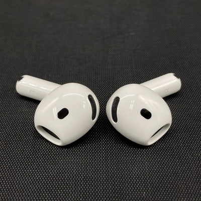 【中古】AirPods 4 MXP93J/A（アクティブノイズキャンセリング搭載）【日本橋】