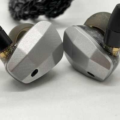 【中古】GX70PLUS【秋葉原】