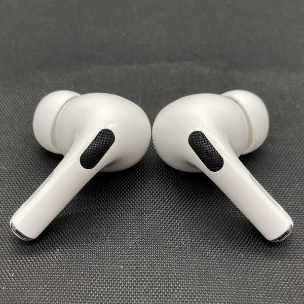 【中古】MagSafe充電ケース(USB-C)付きAirPods Pro(第2世代) MTJV3JA【名古屋】