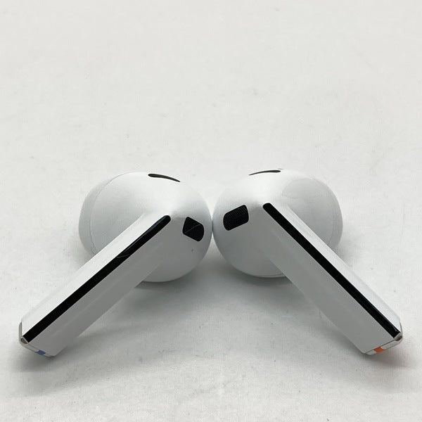 【中古】Galaxy Buds3 ホワイト 【SM-R530NZWAXJP】【日本橋】