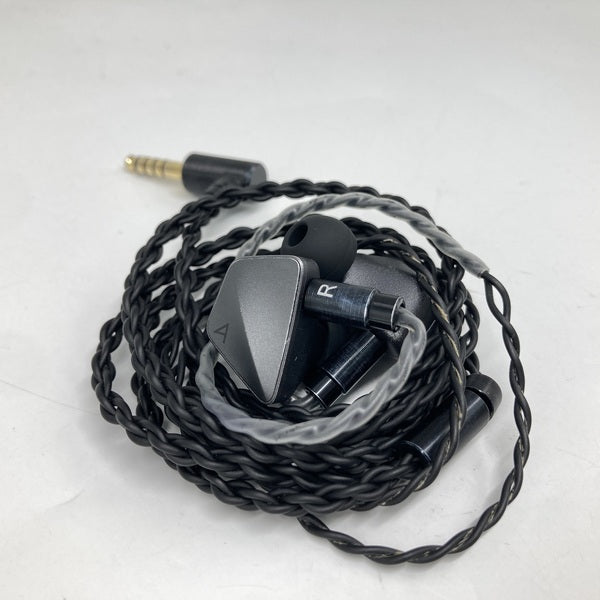 イヤホン Astell&Kern AK zero1 ハイエンドイヤホン Astell&Kern AK ZERO1 レビュー - audio
