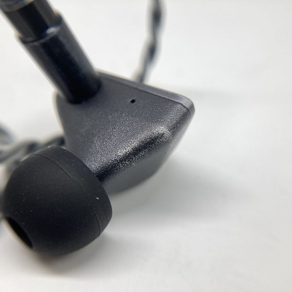 [最終値下げ]AK ZERO1[BLACK] Astell＆Kern AK ZERO1 Black [トリプルハイブリッドドライバー