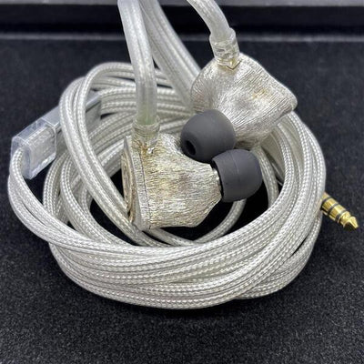 【中古】Solis 2【日本橋】