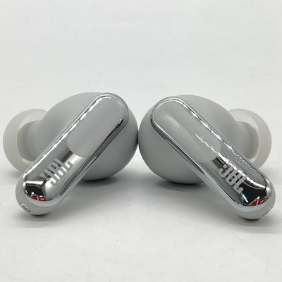 【中古】LIVE BEAM 3 シルバー【JBLLIVEBEAM3SIL】【秋葉原】