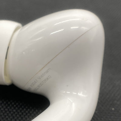 【中古】MagSafe充電ケース(USB-C)付きAirPods Pro(第2世代) MTJV3JA【名古屋】