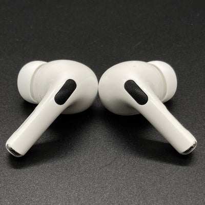 【中古】MagSafe充電ケース(USB-C)付きAirPods Pro(第2世代) MTJV3JA【日本橋】