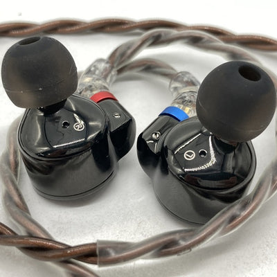 【中古】FD15 Black 【FIO-IEM-FD15-B】【秋葉原】