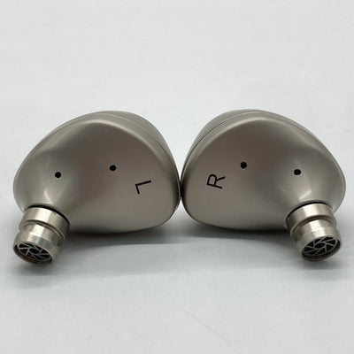 【中古】Que（ケーブル欠品）【日本橋】