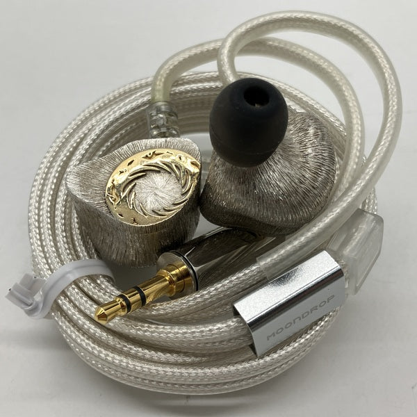 水月雨 (MOONDROP) 【中古】Solis 2【秋葉原】 – e☆イヤホン