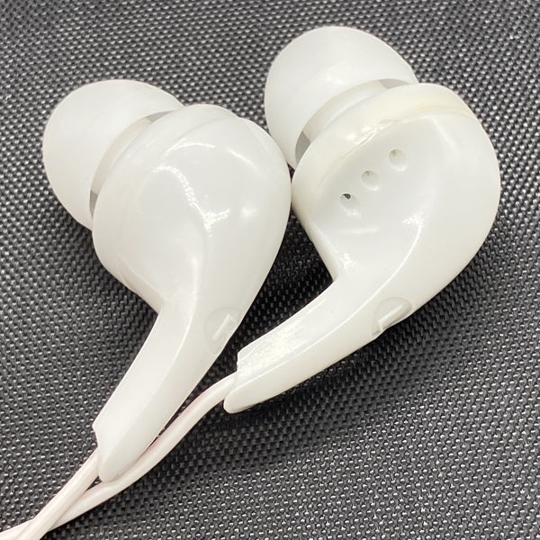 【中古】カナルイヤホン ホワイト【秋葉原】