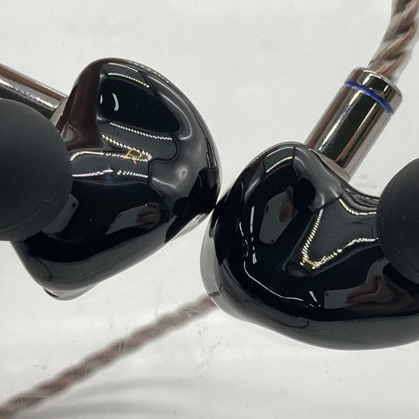 【中古】PERFORMER 8【名古屋】