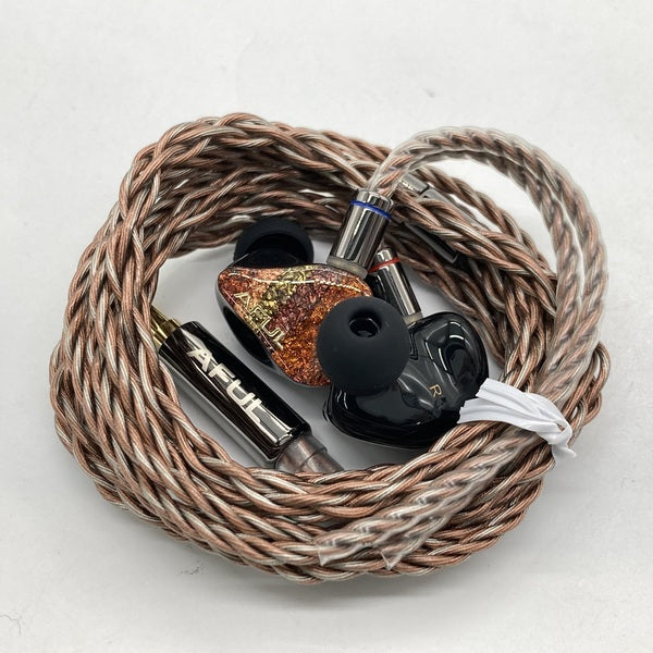 【中古】PERFORMER 8【名古屋】