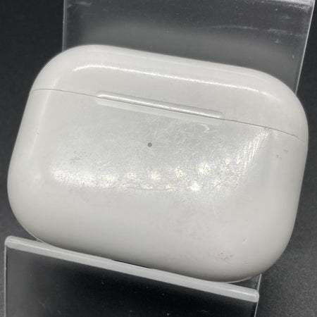AirPods Pro 本体 充電ケース付き 第一世代 中古 AirPods Pro 第一世代 本体 充電ケース付き - メルカリ