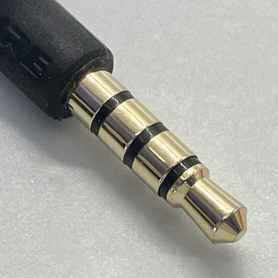 【中古】AONIC215 UNI ブラック 【SE215DYBK+UNI-A】【秋葉原】