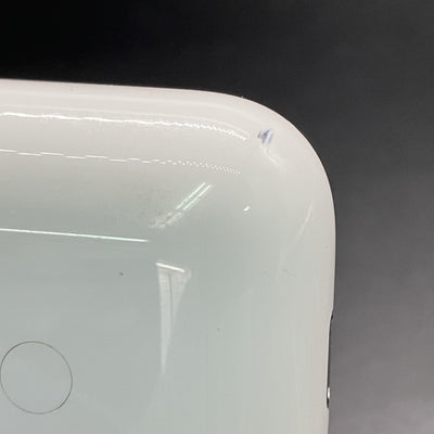 【中古】Wireless Charging Case for AirPods MR8U2J/A【秋葉原】