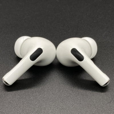 【中古】MagSafe充電ケース(USB-C)付きAirPods Pro(第2世代) MTJV3JA【日本橋】
