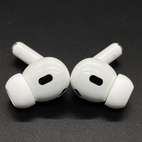 【中古】MagSafe充電ケース(USB-C)付きAirPods Pro(第2世代) MTJV3JA【日本橋】