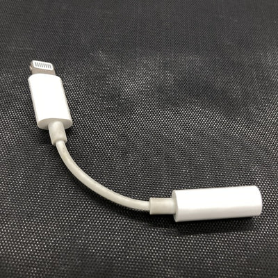 【中古】Lightning - 3.5 mmヘッドフォンジャックアダプタ【仙台】