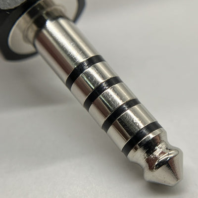 【中古】Tesseract(Universal Fit)【秋葉原】