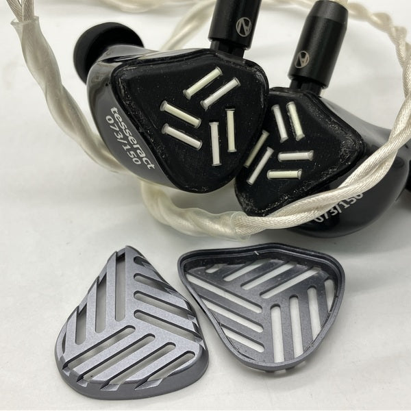 【中古】Tesseract(Universal Fit)【秋葉原】