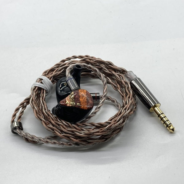 【中古】PERFORMER 8【秋葉原】