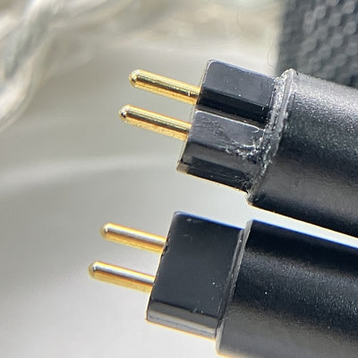 【中古】Elite Ag8 2Pin-3.5mm【日本橋】