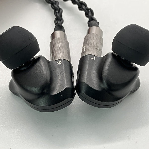 【中古】HS1300SS Black 【HS1300SS-BLK】【秋葉原】