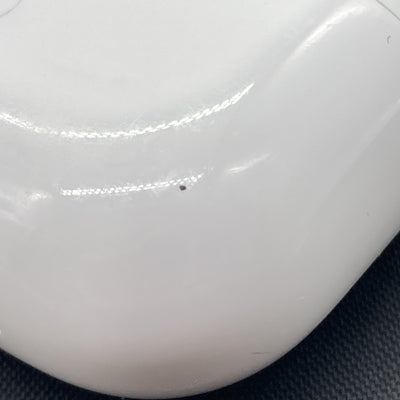 【中古】MagSafe充電ケース(USB-C)付きAirPods Pro(第2世代) MTJV3JA【仙台】