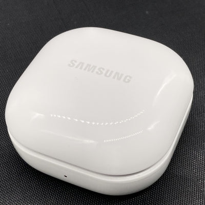 【中古】Galaxy Buds2 Lavender 【SM-R177NLVAXJP】【秋葉原】