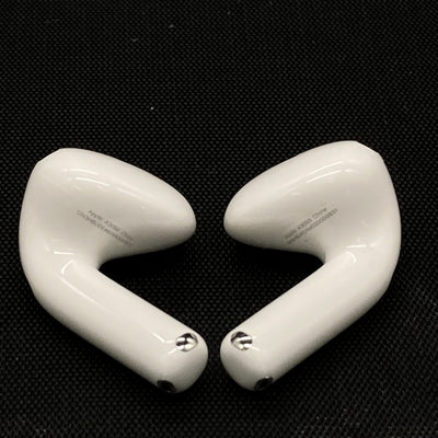 【中古】AirPods 4 MXP93J/A（アクティブノイズキャンセリング搭載）【秋葉原】