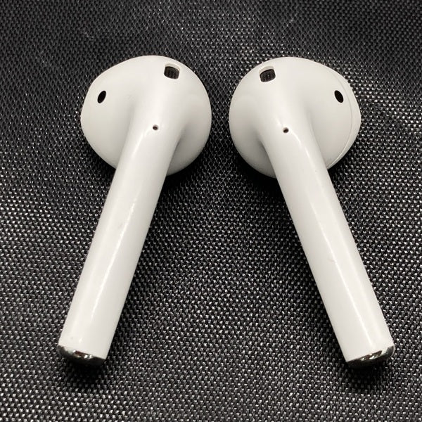 【中古】AirPods with Charging Case MV7N2J/A【名古屋】