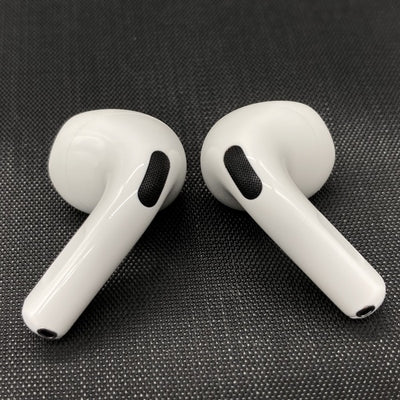 【中古】AirPods 4 MXP93J/A（アクティブノイズキャンセリング搭載）【日本橋】