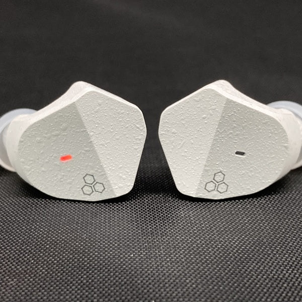 【中古】ZE3000 ホワイト 【FI-ZE3DPLTW-WHITE】【秋葉原】